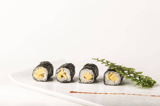 R23. Egg Roll 甜蛋卷
